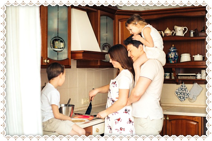 Marriage allowance, marriage allowance wife not working, marriage allowance if wife not working, husband giving wife money, husband giving wife allowance, should husband give wife allowance, how much money should I give my wife per month, should husband give his wife allowance even if she works, how much money should a husband give his stay-at home wife, weekly spouse allowance, should I give my wife an allowance, should husband give money to working wife, should husband give money to wife, how much money should I give my wife a week, wife allowance from husband, how is a catholic husband supposed to treat his wife, do husbands give their wives allowances, should a husband give his wife pocket money, traditional catholic, blog, tradcatfem, marriage, HUSBAND GIVING HIS WIFE AN ALLOWANCE: YAY OR NAY, stay at home mom allowance, how much money should i give my wife, my husband won't give me money, should i have to ask my husband for money, family, weekly allowance for adults, stay at home mom husband controls money, stay at home mom no access to money,