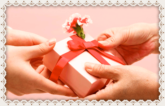 gift giving etiquette, gift giving tips, gift giving ideas, gifts for her, gifts for him, traditional gender roles, traditional gender roles in marriage, traditional husband and wife roles, traditional gender roles in relationships, gender roles catholicism, catholic marriage roles, traditional catholic gift giving, traditional catholic marriage, traditional catholic dating, catholic courtship timeline, gift giving in marriage, thoughtless gifts from husband, my husband never gives me gifts, my husband doesn't buy me gifts anymore, meaning behind gifts, gift giving while dating, gift giving in dating,